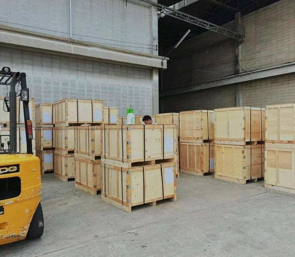 MPC warehouse - forklift loading bulk chain crates for dispatch